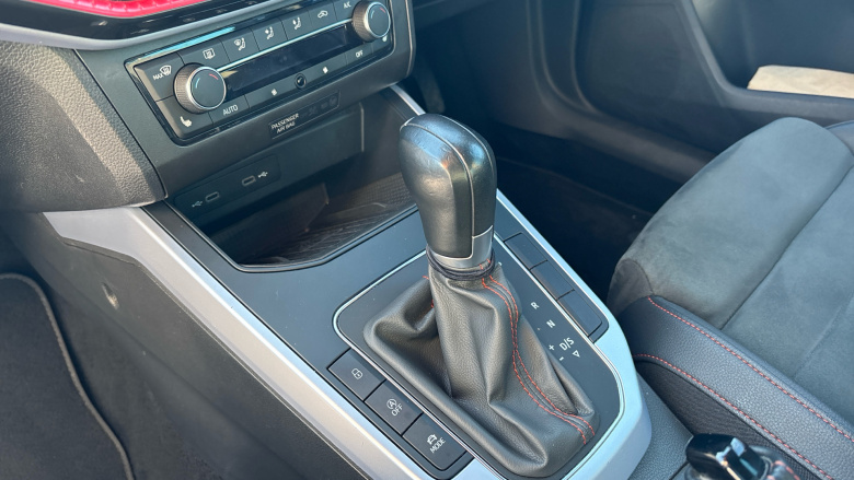 SEAT Arona 1.0 TSI 110 FR Sport 5dr DSG Petrol Hatchback